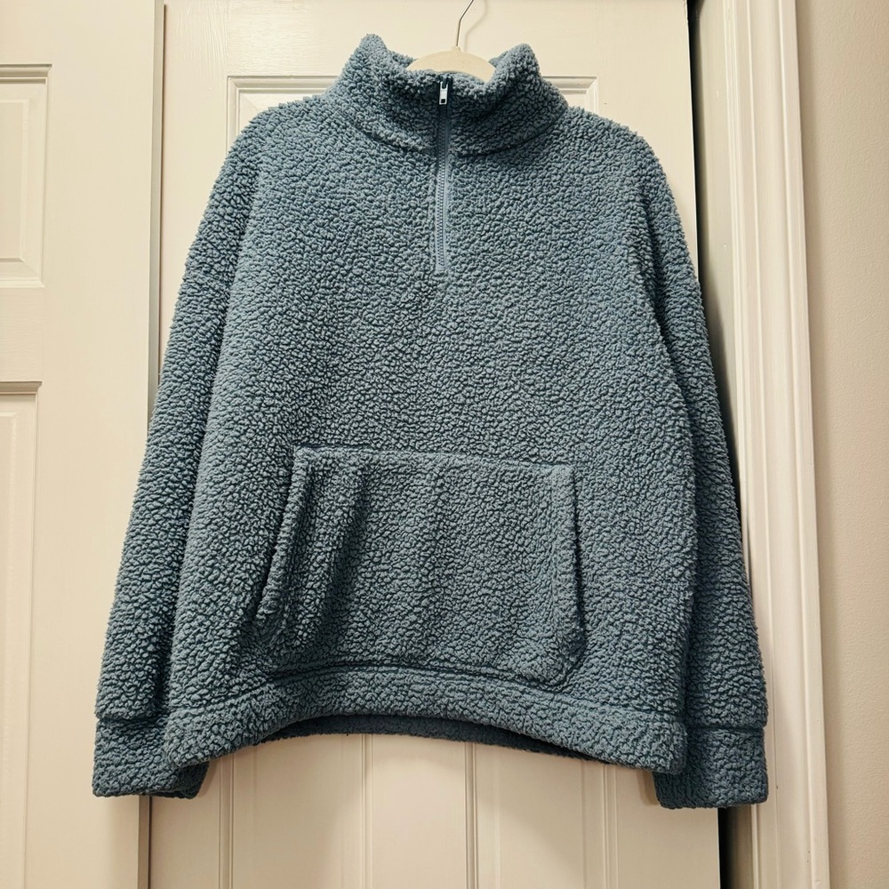 American Eagle—Soft Blue Fleece Jacket - Picture 2 of 7